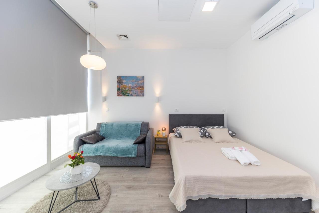 Studio Apartments Heart Of Zadar Exterior foto