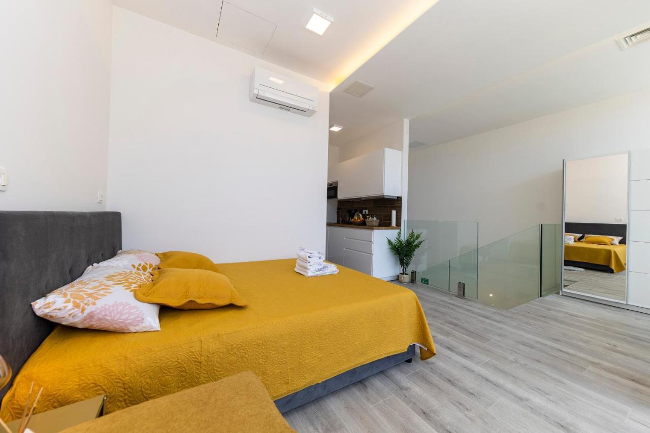 Studio Apartments Heart Of Zadar Exterior foto